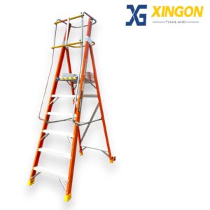 บันไดแพลตฟอร์ม ไฟเบอร์กลาส ติดล้อ 6ฟุต มีราวจับ และกันตก XG-152FD6
